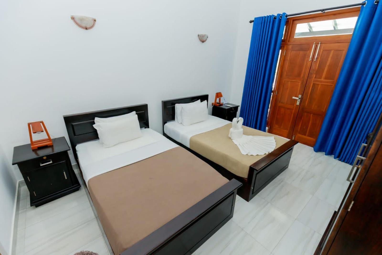 Teya Beach Hotel Ahangama Exterior foto
